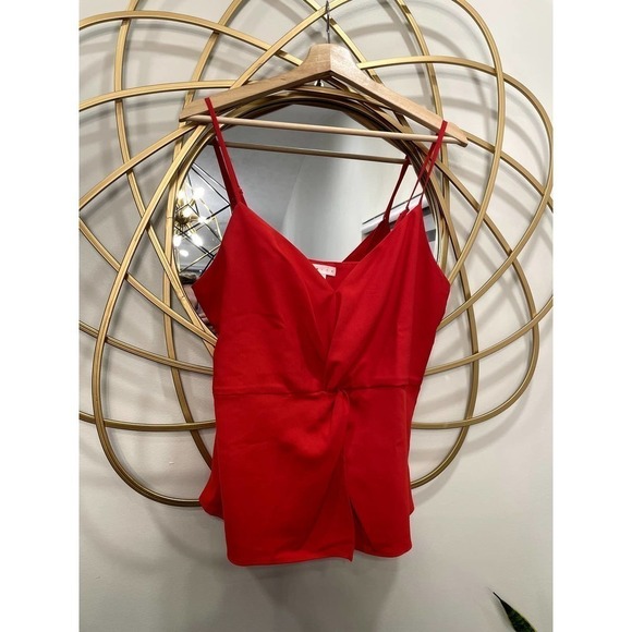 Leith Red Top size Medium Blouses - Picture 1 of 5